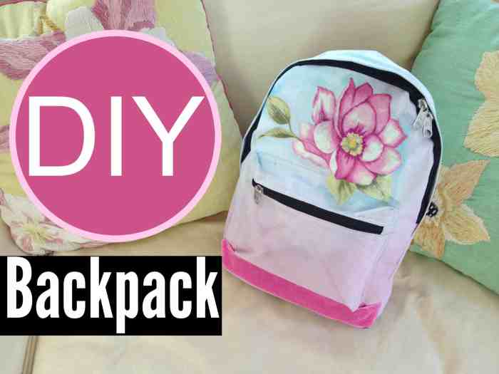 How to make a backpack decoration