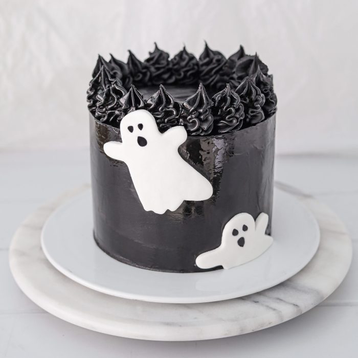 How to make a halloween cake decoration